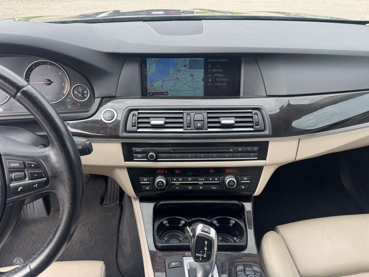 BMW 520, 2.0 l., wagon