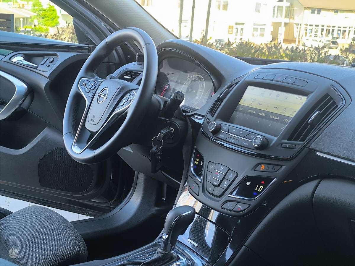 Opel Insignia, 2.0 l., Универсал