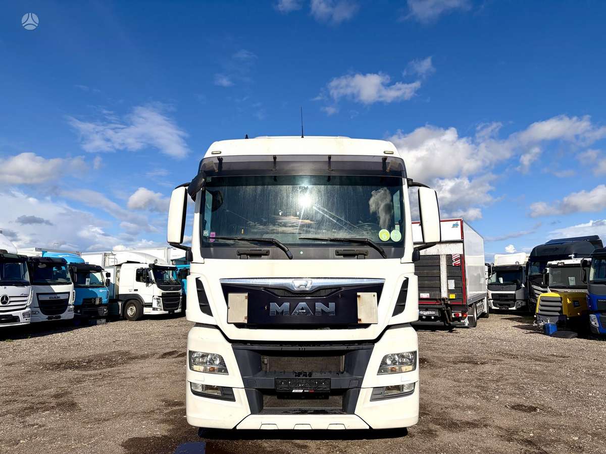 MAN TGX 18.440 Mega, double sleeper