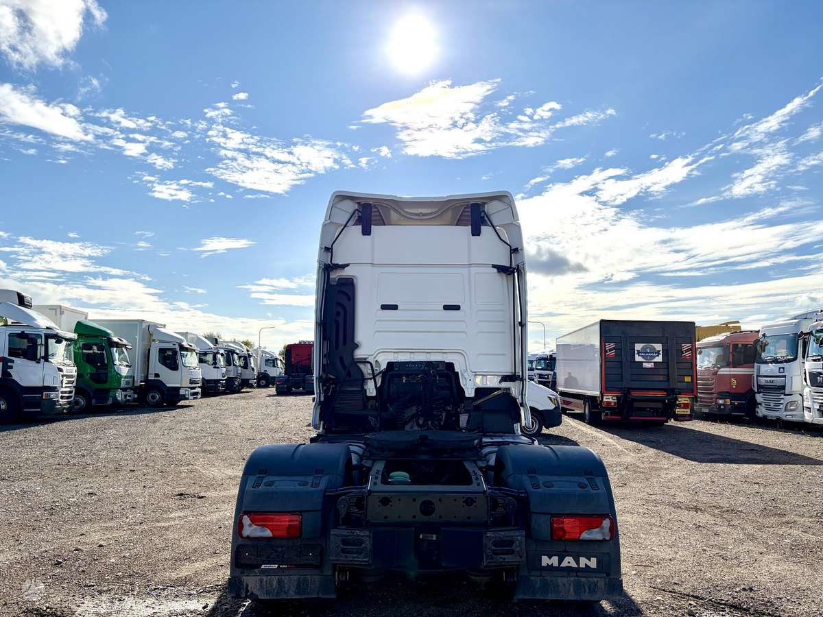 MAN TGX 18.440 Mega, double sleeper