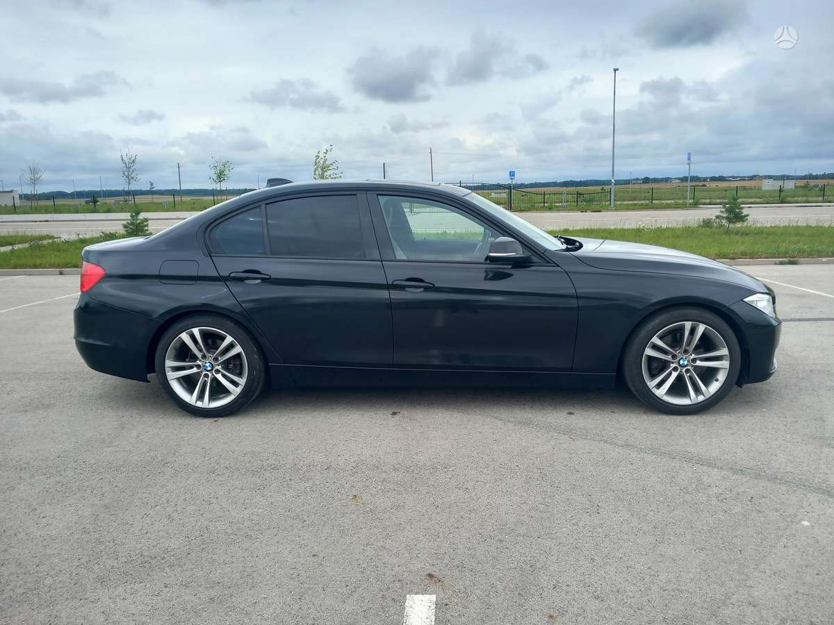BMW 328, 2.0 l., Седан