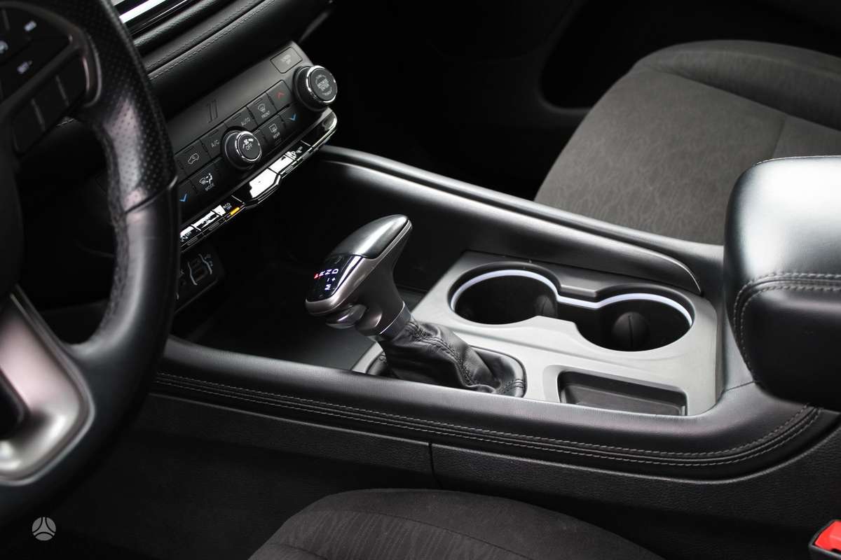 Dodge Durango, 3.6 l., off-road / crossover