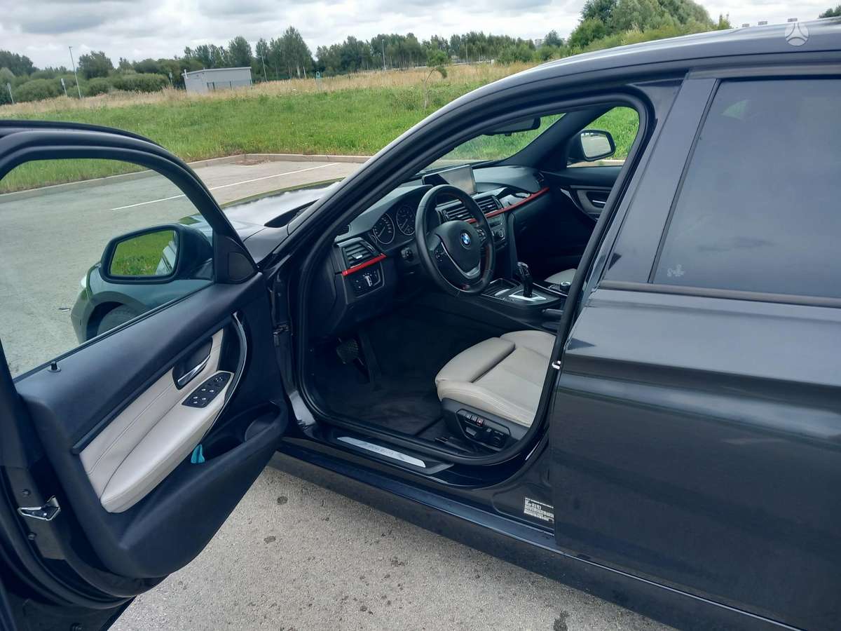BMW 328, 2.0 l., Седан