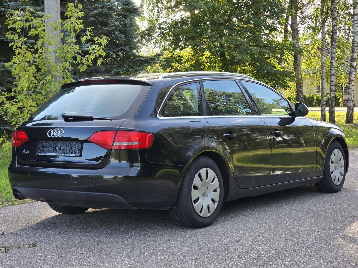 Audi A4, 1.8 l., Универсал
