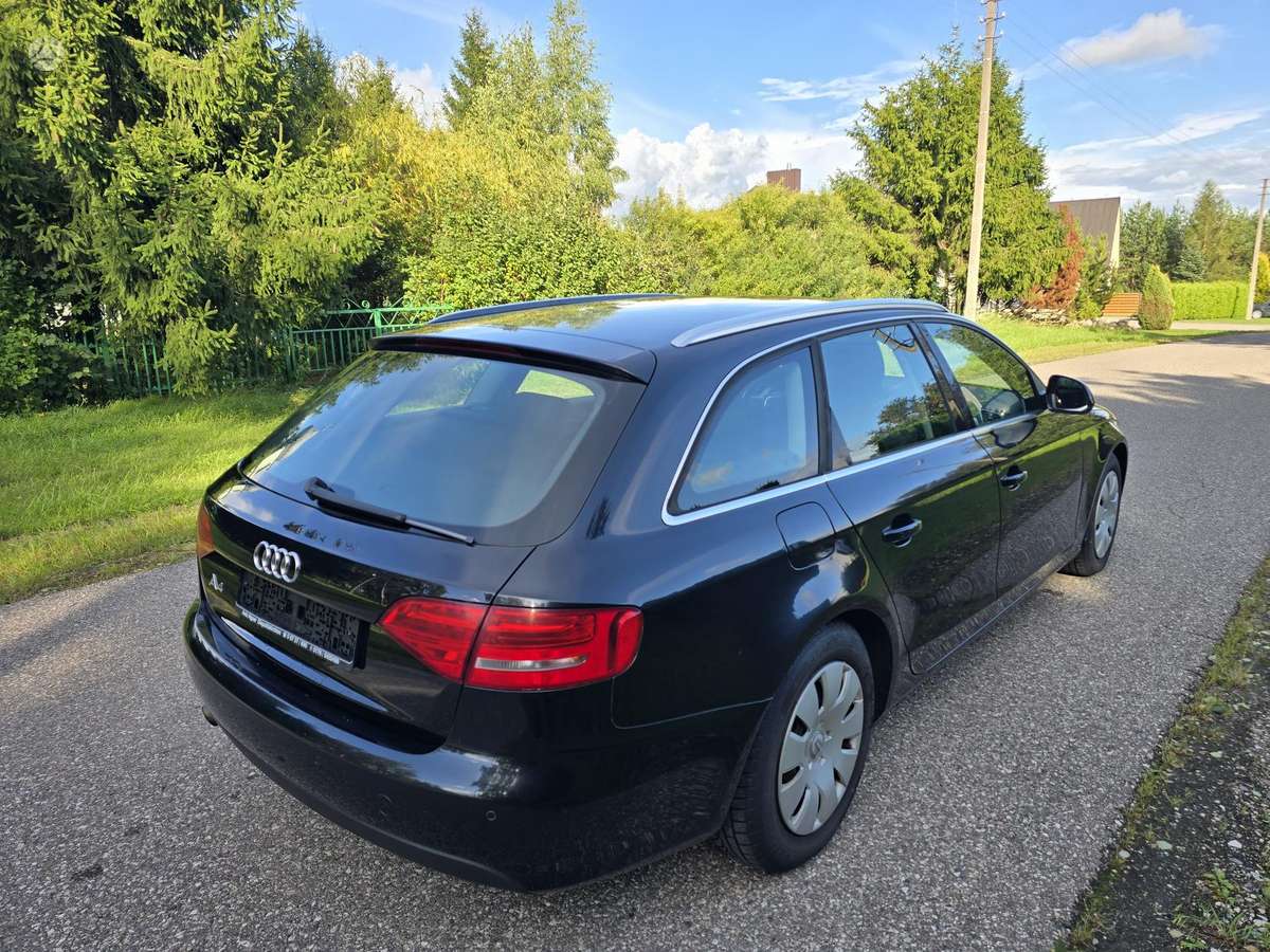 Audi A4, 1.8 l., Универсал