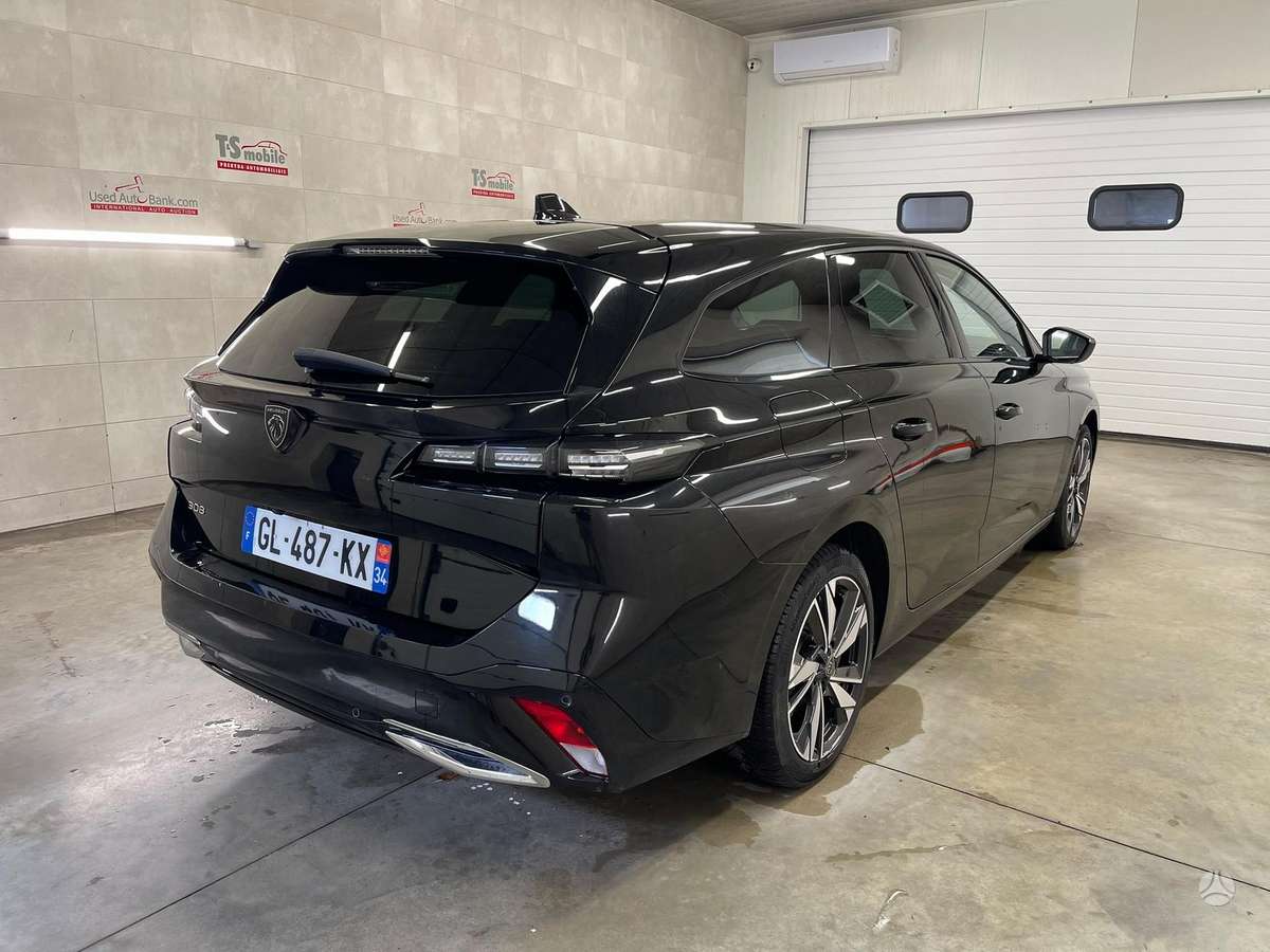 Peugeot 308, 1.2 l., Универсал