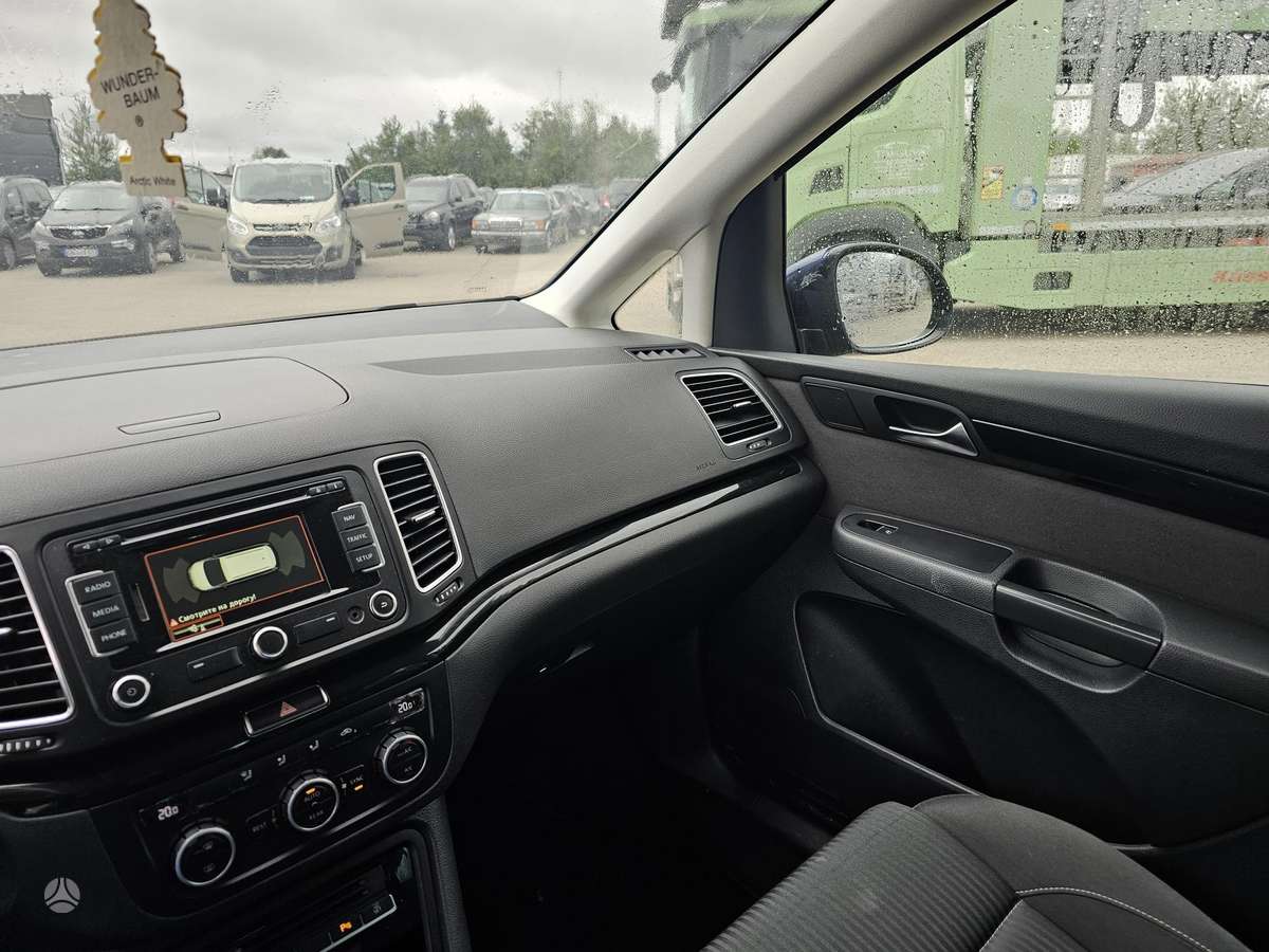 Seat Alhambra, 2.0 l., Минивэн