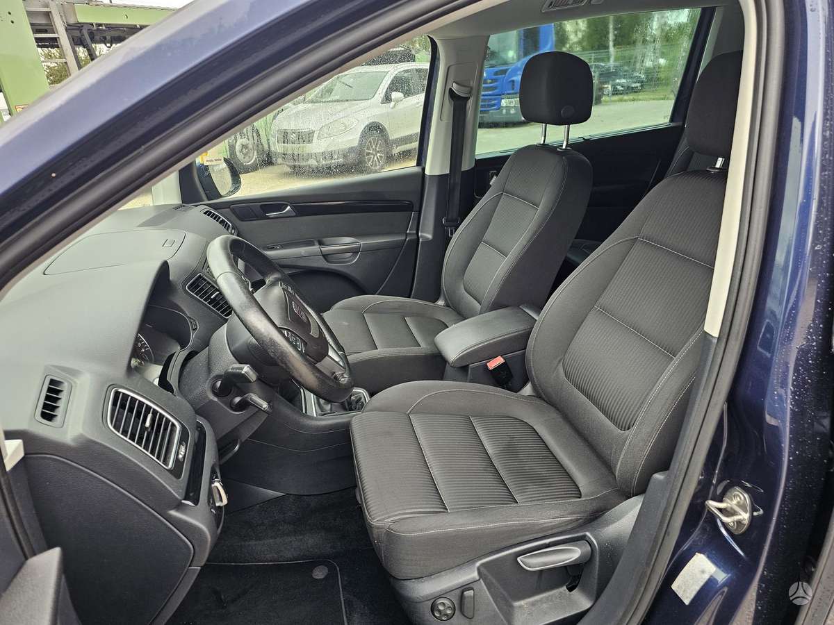 Seat Alhambra, 2.0 l., Минивэн