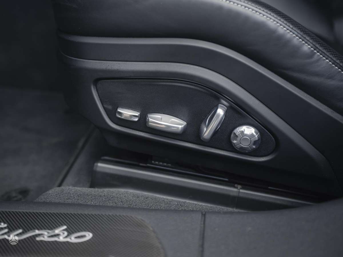 Porsche Panamera, 4.0 l., hatchback