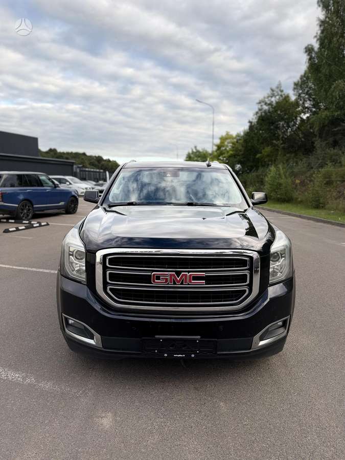 GMC Yukon, 5.3 l., off-road / crossover