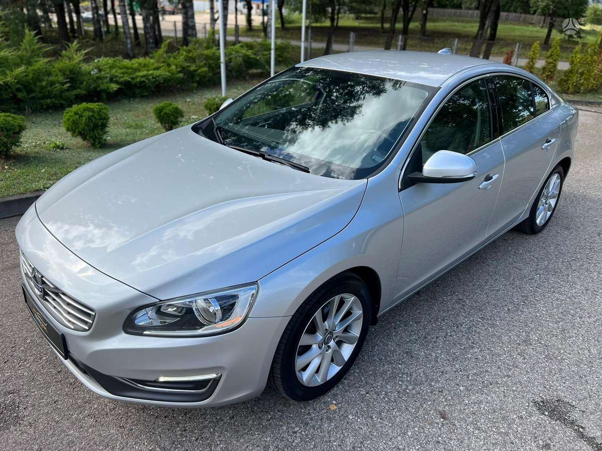 Volvo S60 - 6