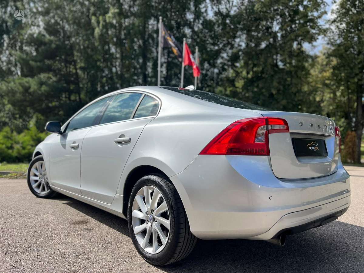 Volvo S60 - 10