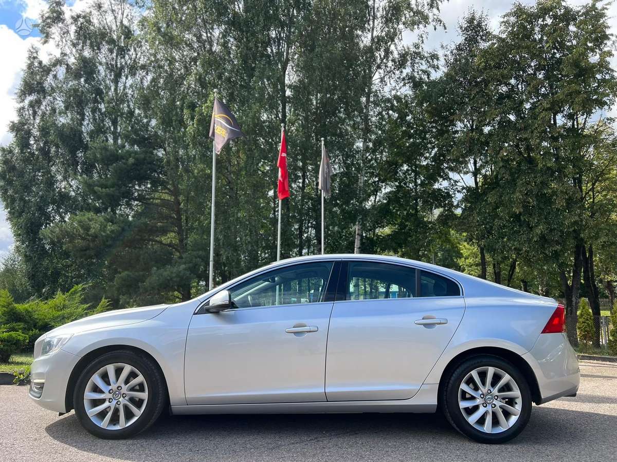Volvo S60 - 8