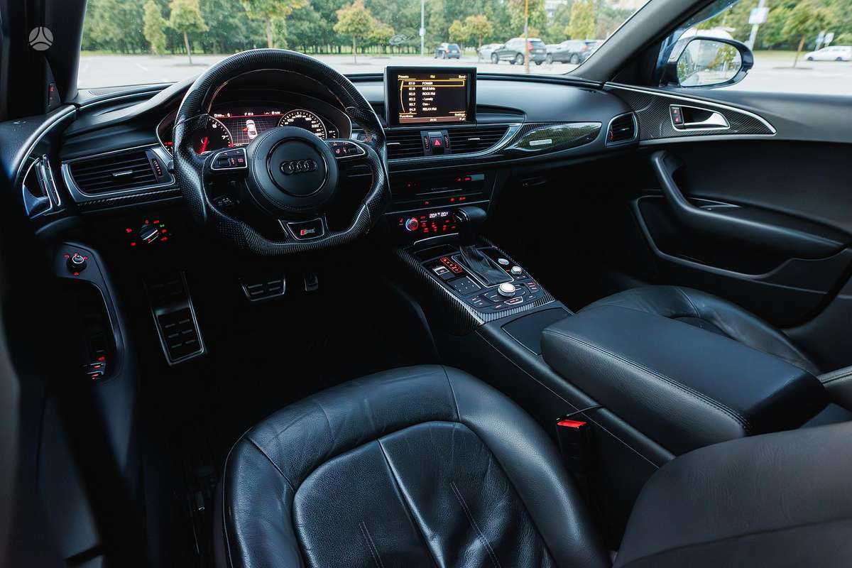 Audi A6, 3.0 l., saloon / sedan