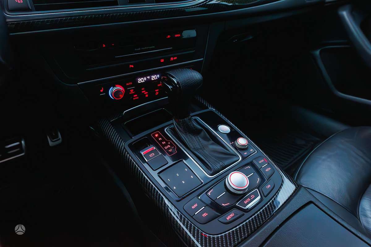 Audi A6, 3.0 l., Седан