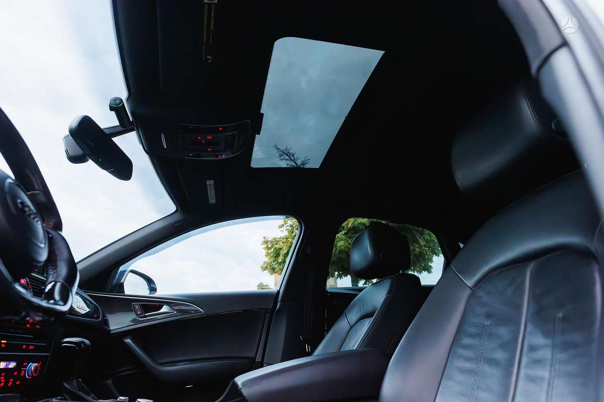Audi A6, 3.0 l., saloon / sedan