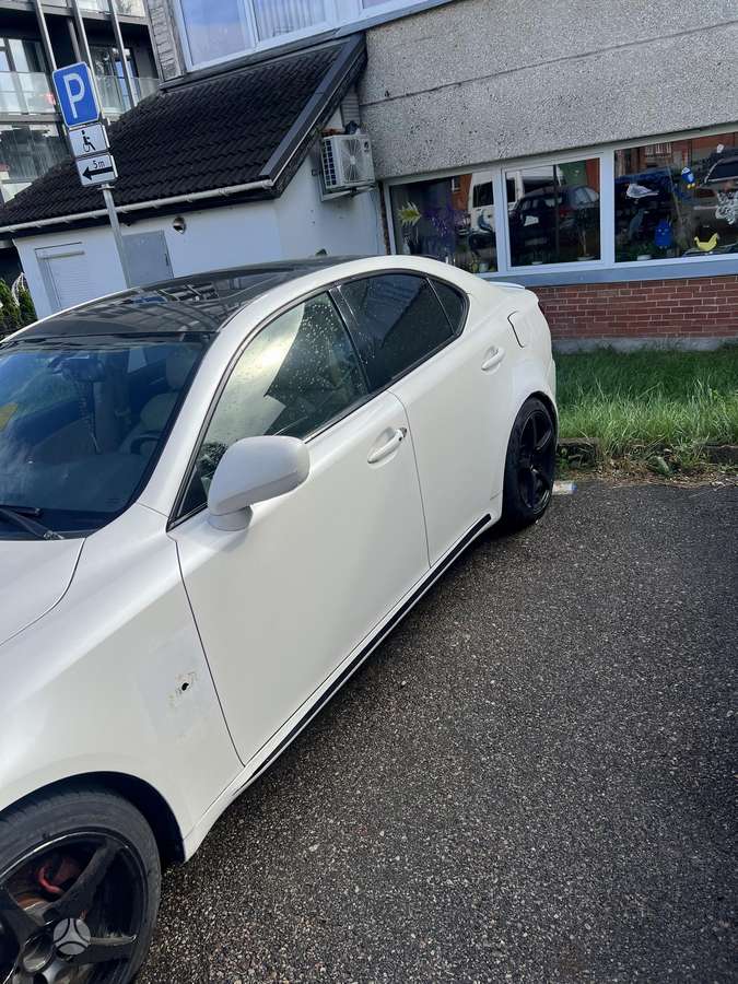 Lexus IS 250, 2.5 l., Седан