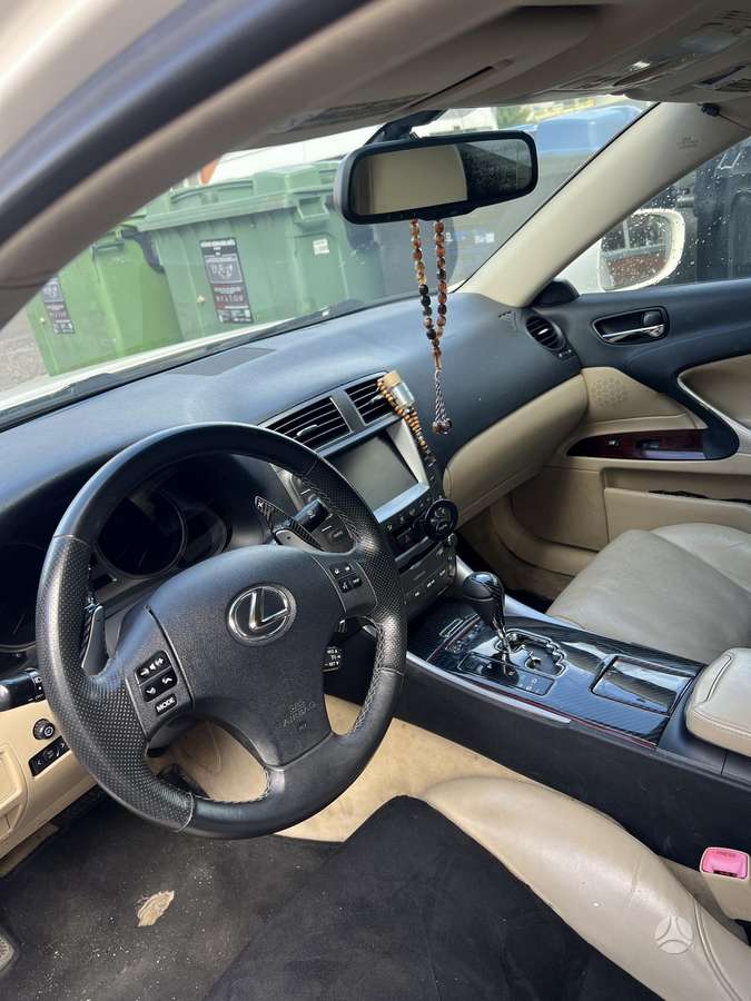 Lexus IS 250, 2.5 l., Седан
