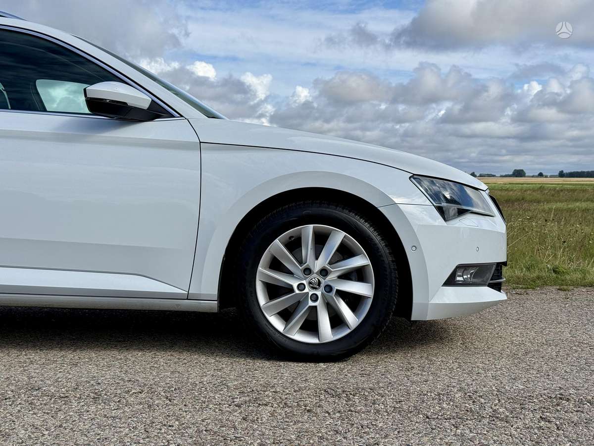 Skoda Superb, 2.0 l., Универсал