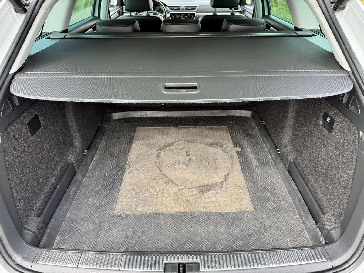 Skoda Superb, 2.0 l., Универсал