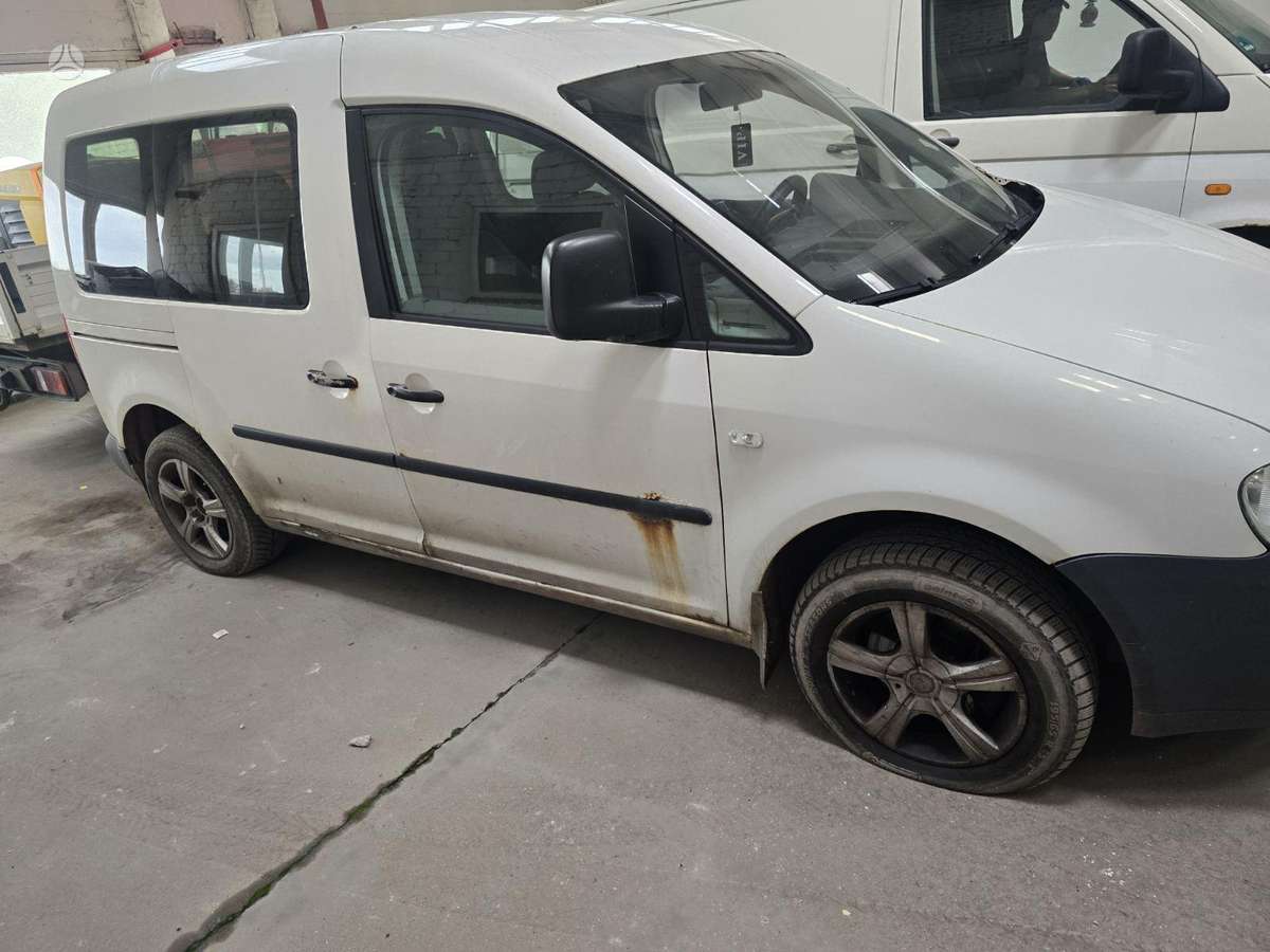 Volkswagen Caddy - 2