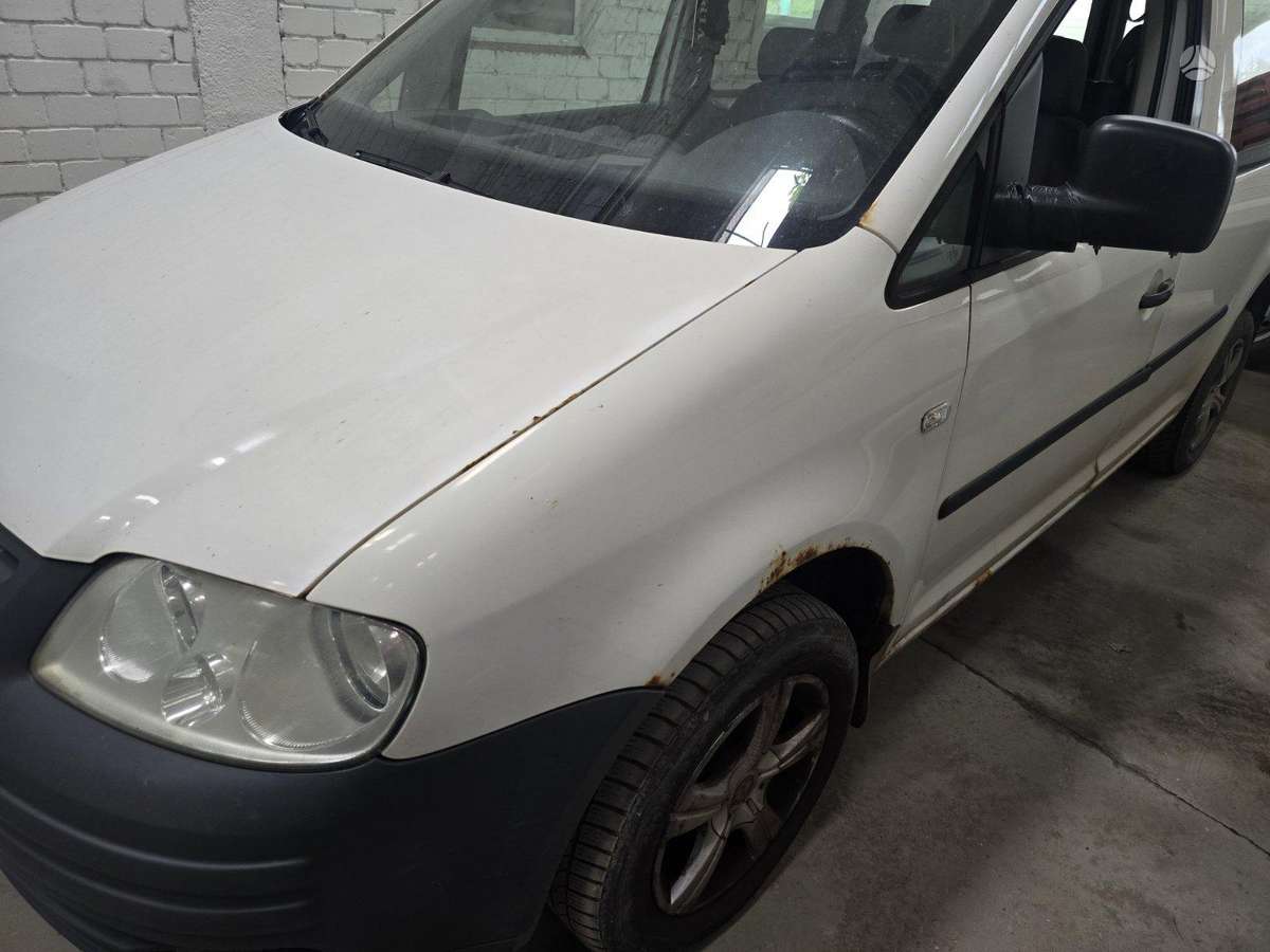Volkswagen Caddy - 5