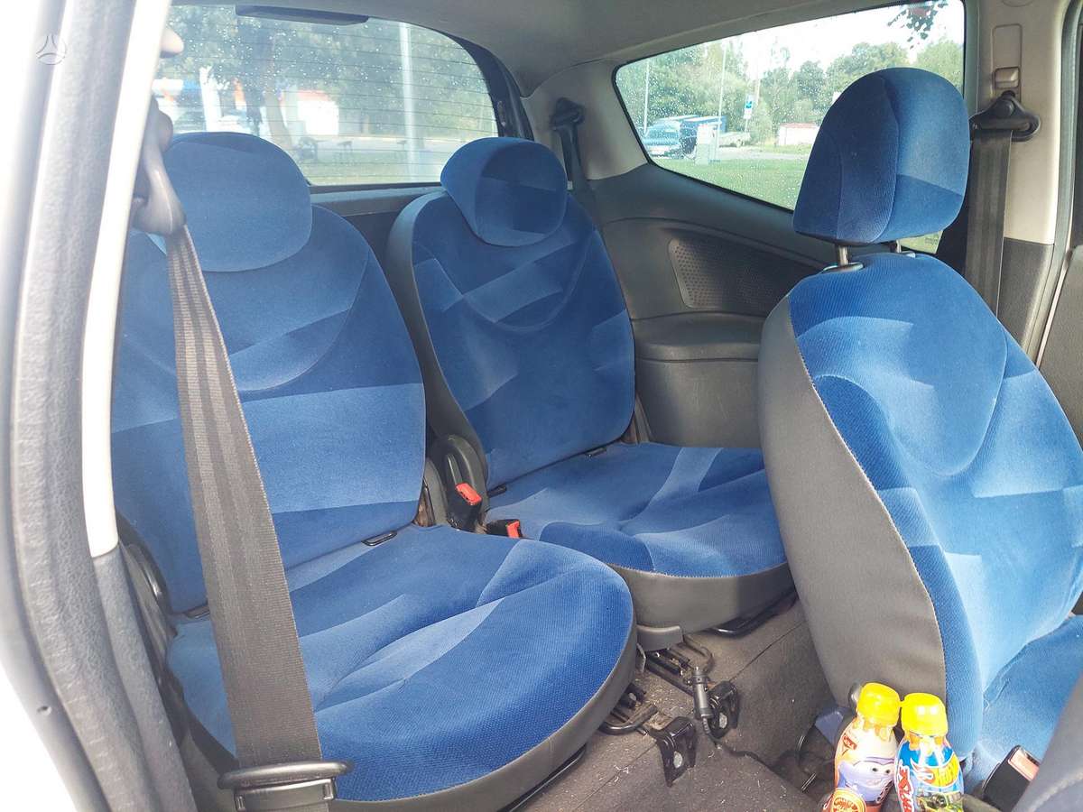 Citroen C2, 1.4 l., hatchback