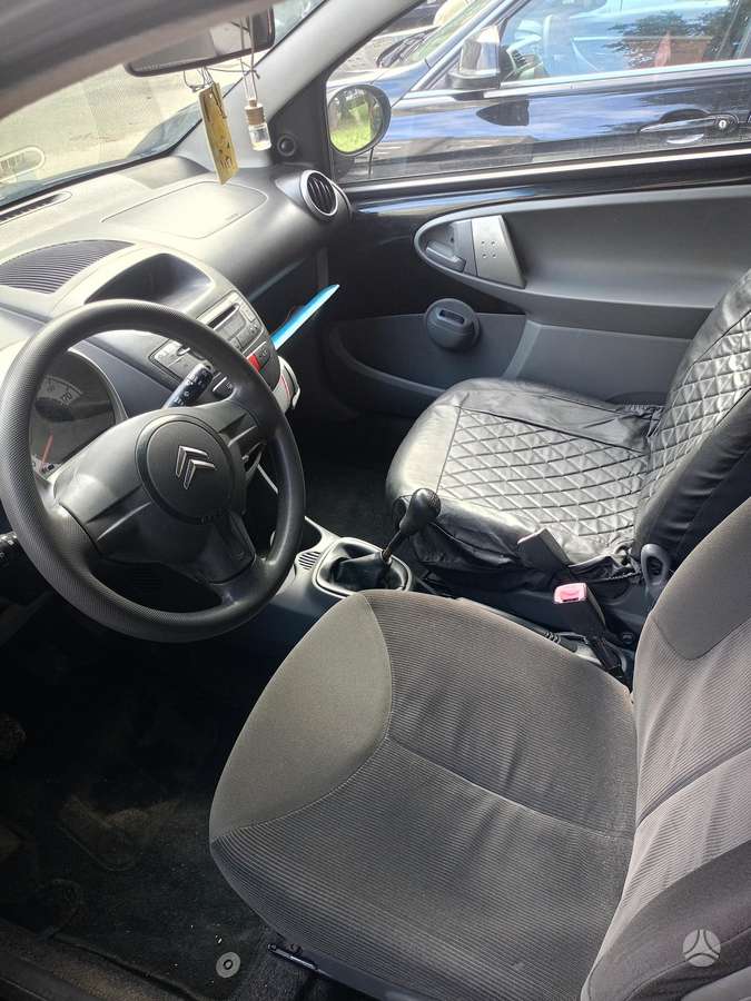 Citroen C1, 1.0 l., hatchback