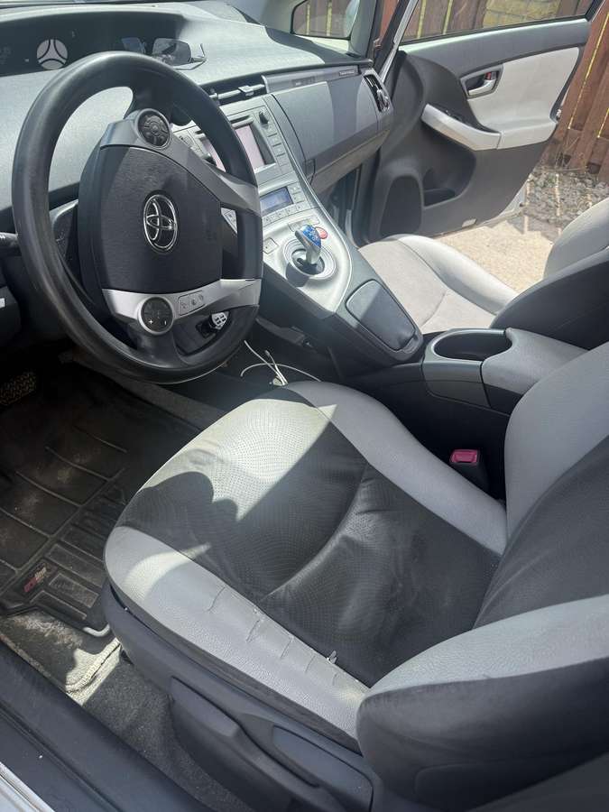 Toyota Prius - 8