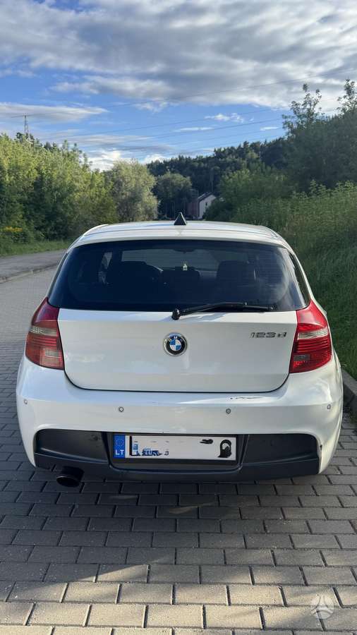 BMW 123, 2.0 l., hatchback