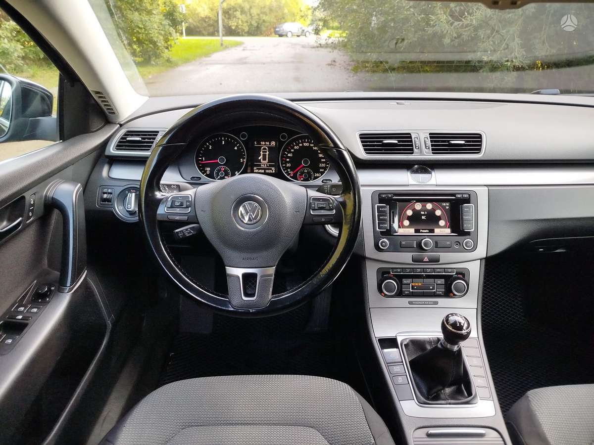 Volkswagen Passat, 1.6 l., Универсал
