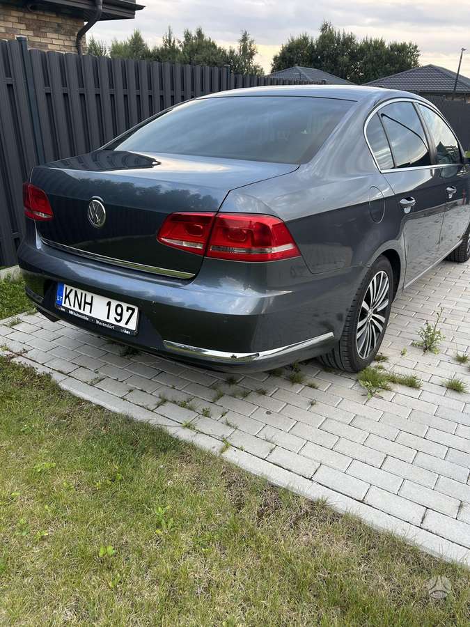 Volkswagen Passat - 3
