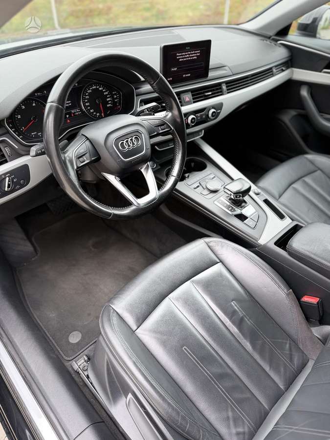 Audi A4, 2.0 l., sedanas