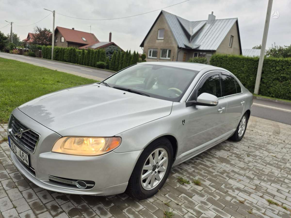 Volvo S80 - 2