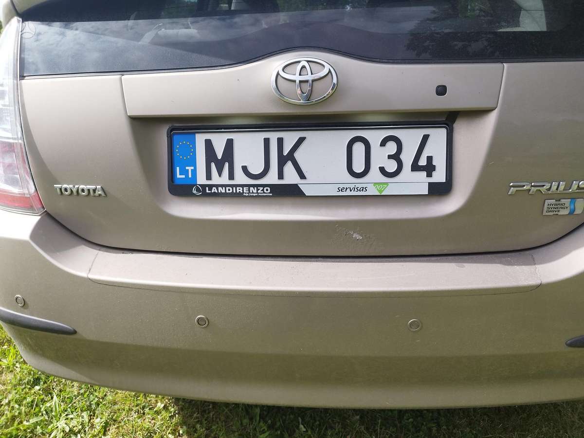 Toyota Prius - 6
