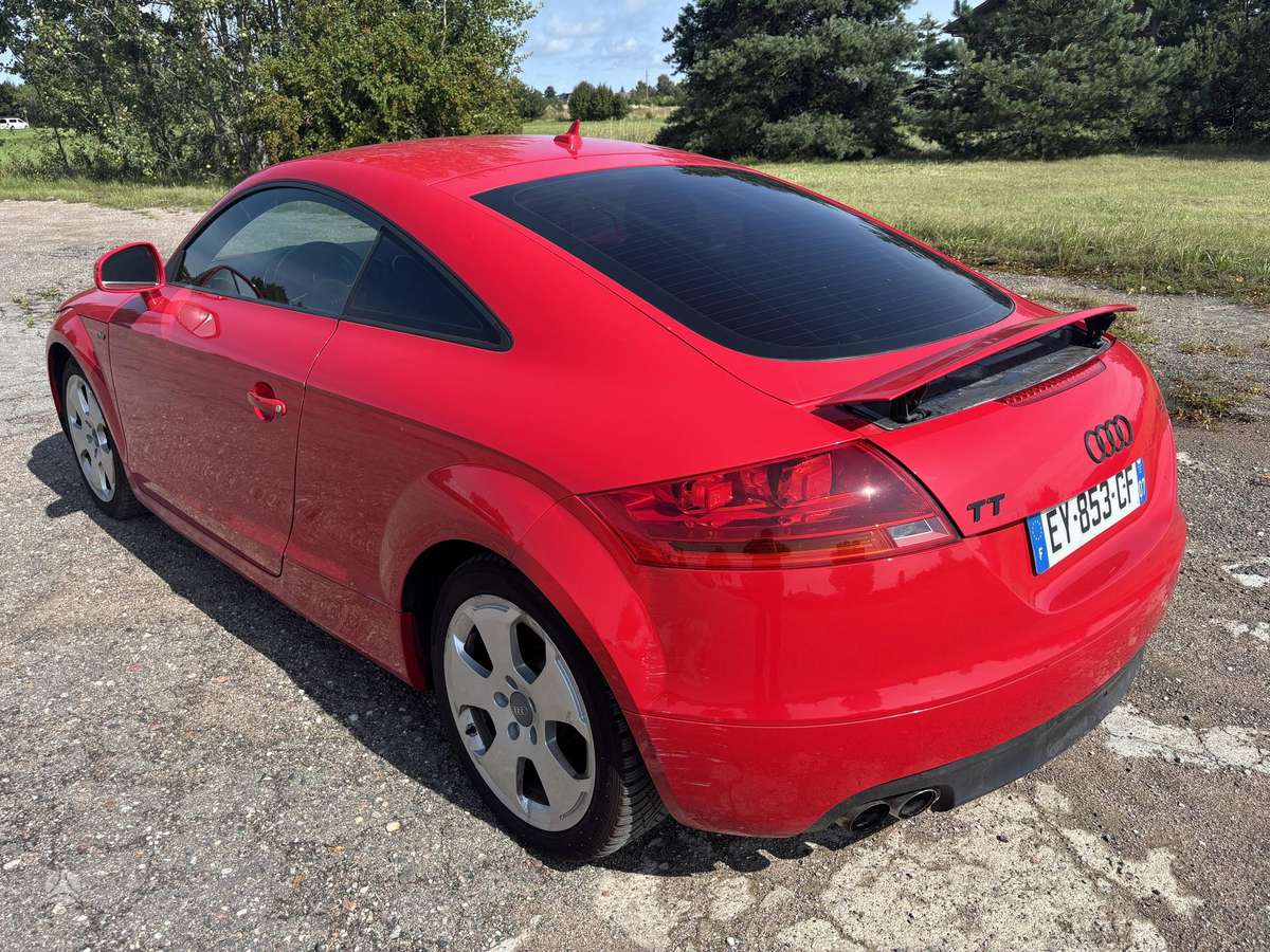 Audi TT, 2.0 l., hatchback
