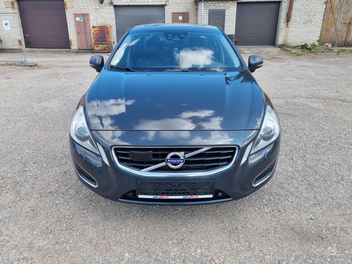Volvo S60 - 2