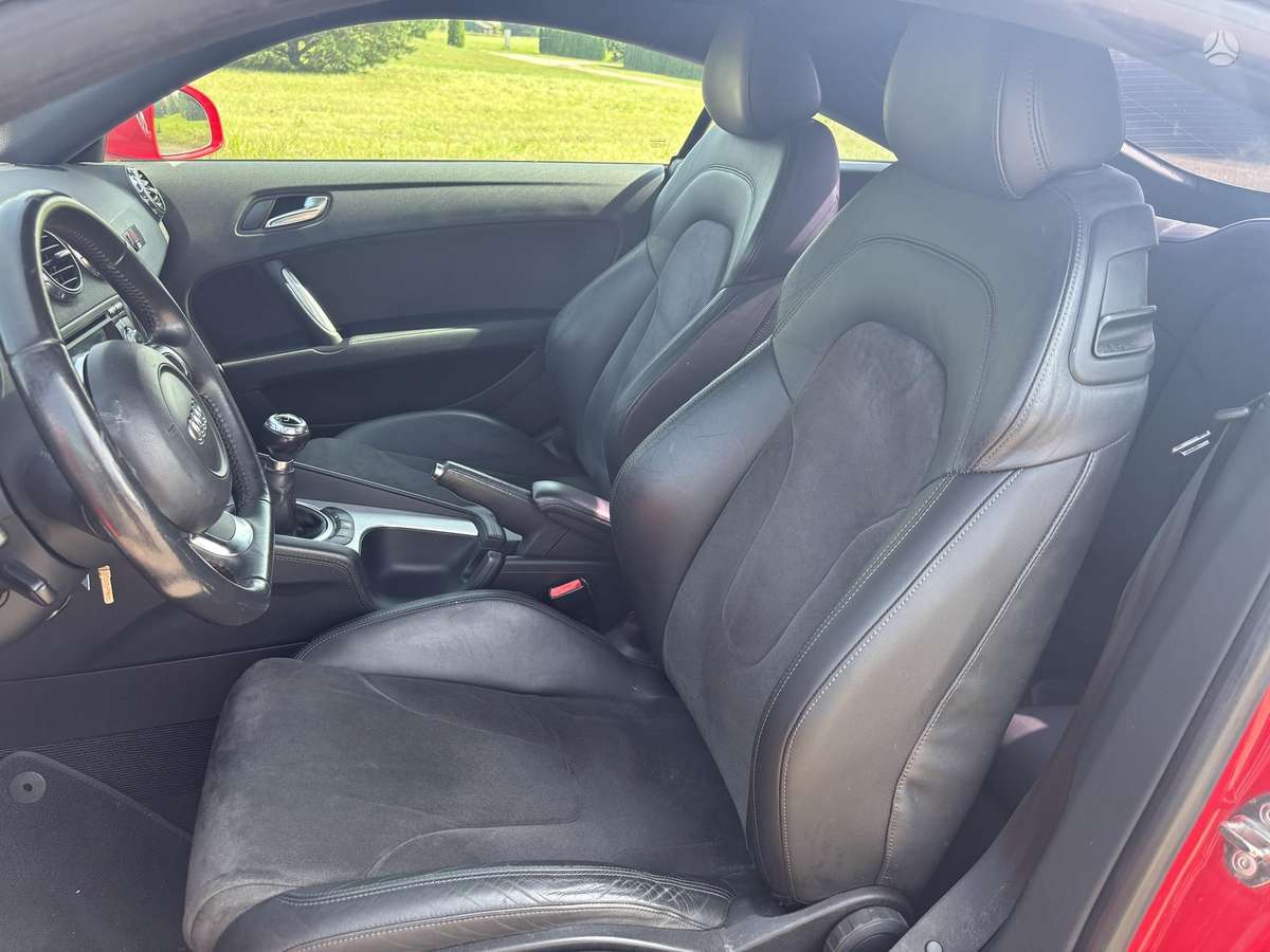 Audi TT, 2.0 l., Хэтчбек