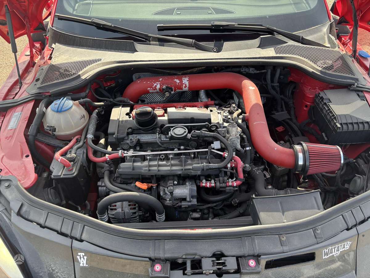 Audi TT, 2.0 l., hatchback