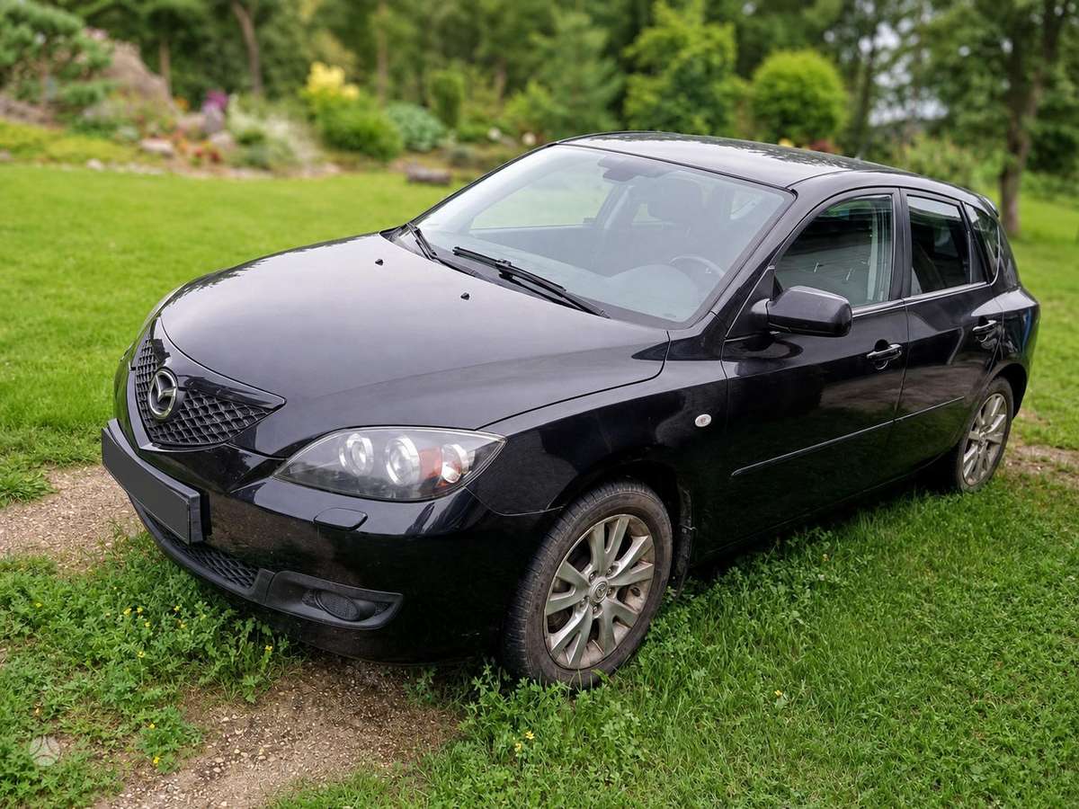 Mazda 3, 1.6 l., hatchback