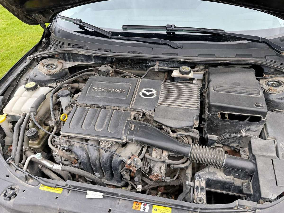 Mazda 3, 1.6 l., Хэтчбек