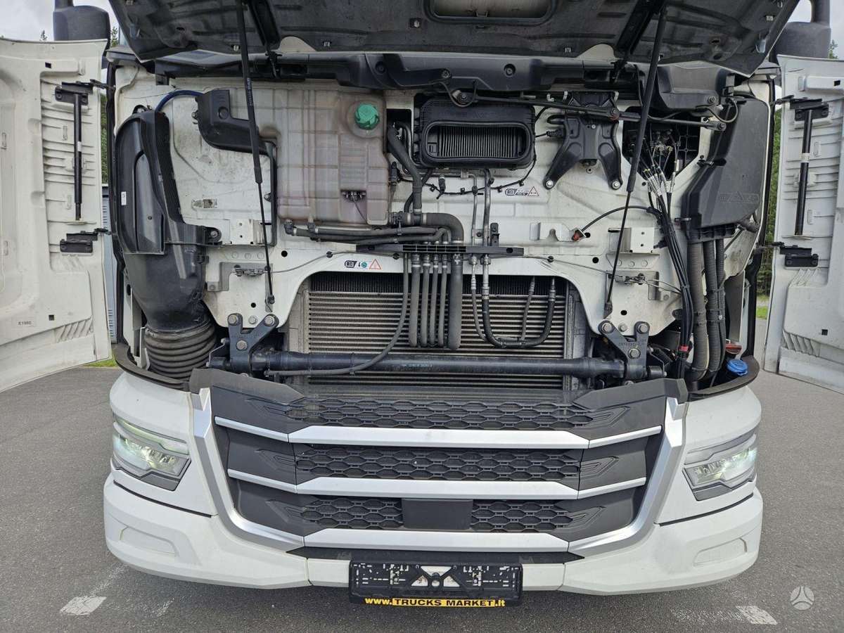 DAF XG 480 FT, double sleeper