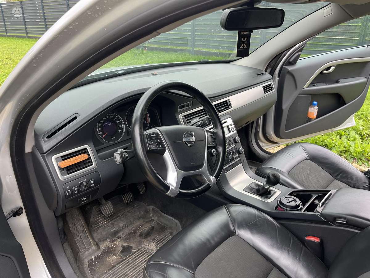 Volvo V70, 2.4 l., Универсал