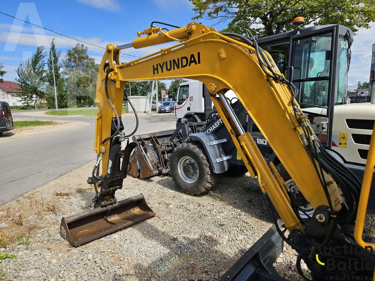 Hyundai Robex 35 Z-9, мини-экскаваторы