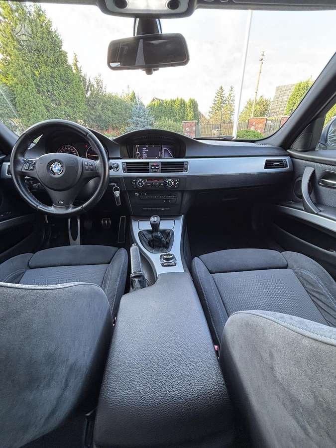 BMW 320, wagon