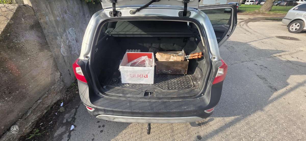 Volvo XC70, 2.4 l., Универсал