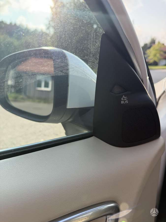 Volvo S60 - 9