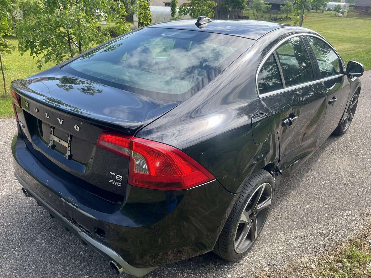 Volvo S80, 3.0 l., Седан