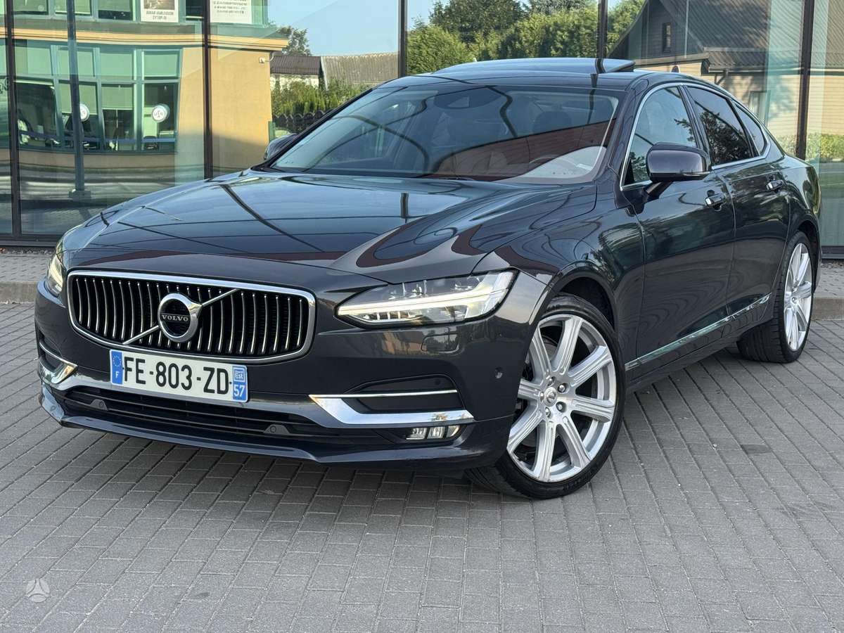 Volvo S90 - 4