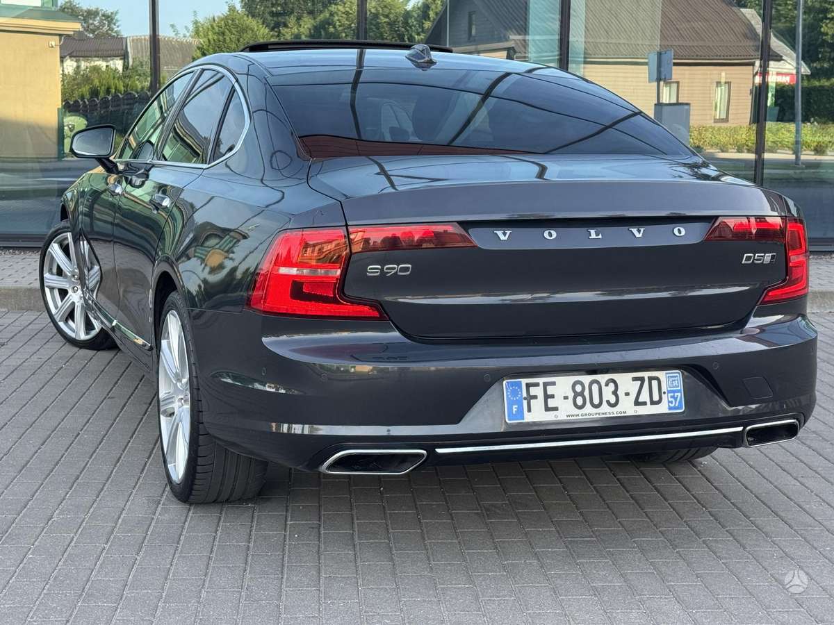 Volvo S90 - 7